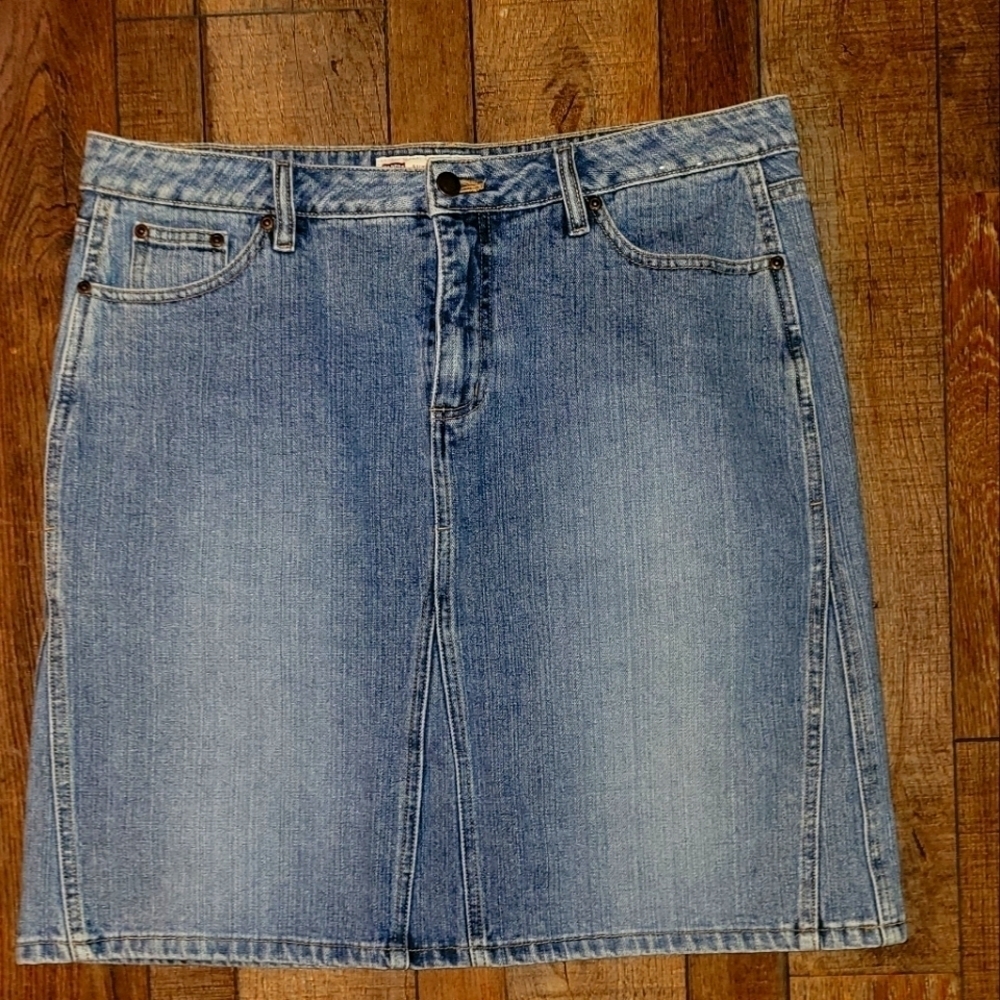 Faded Glory size 14